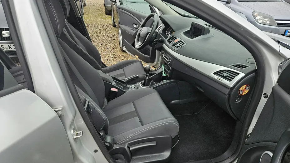 RENAULT Megane -