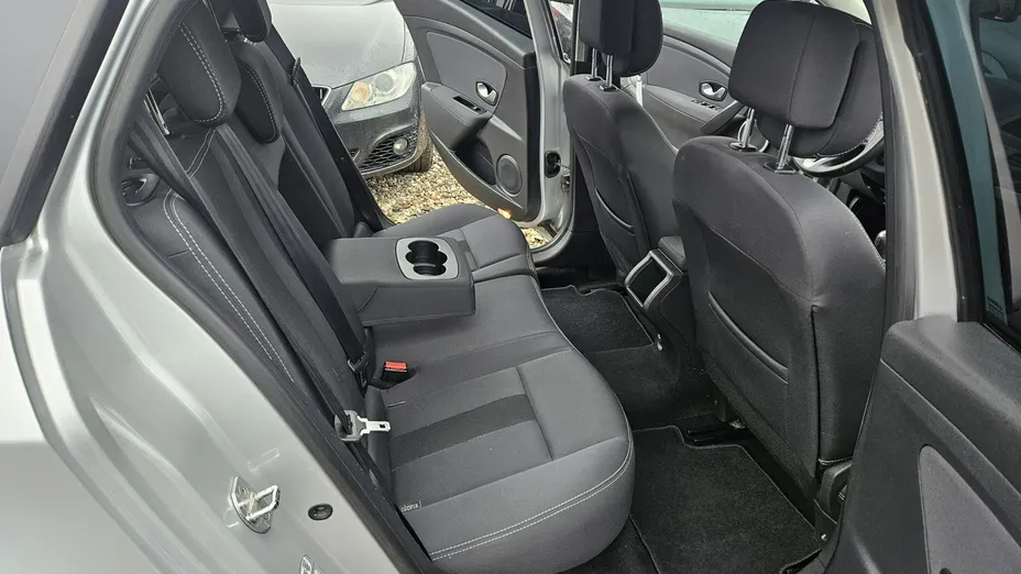 RENAULT Megane -