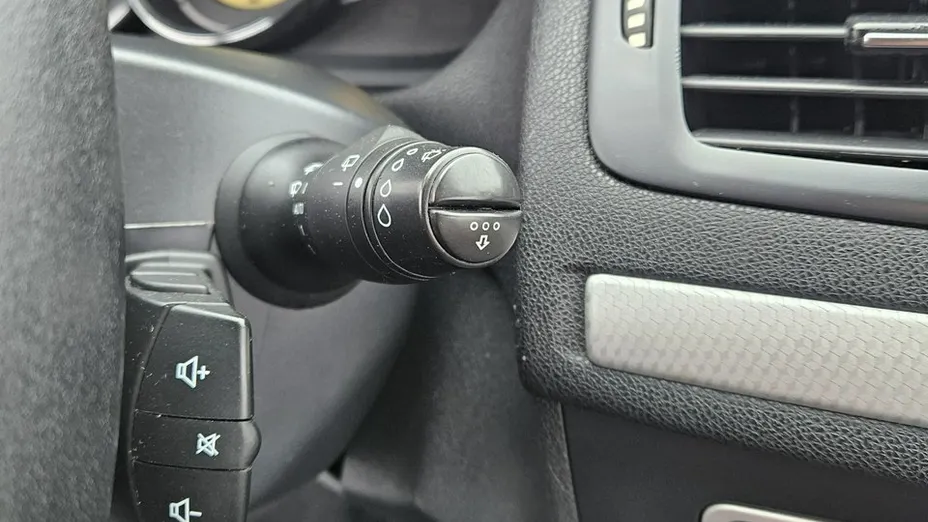 RENAULT Megane -