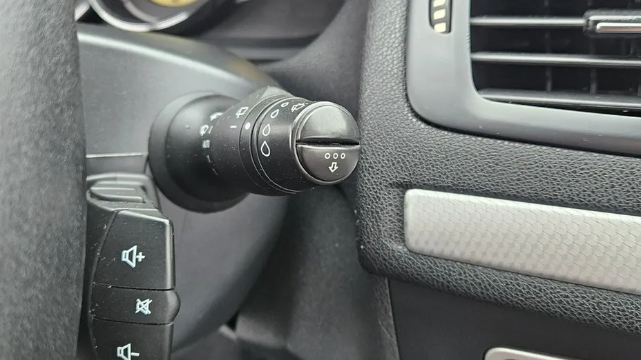 RENAULT Megane -