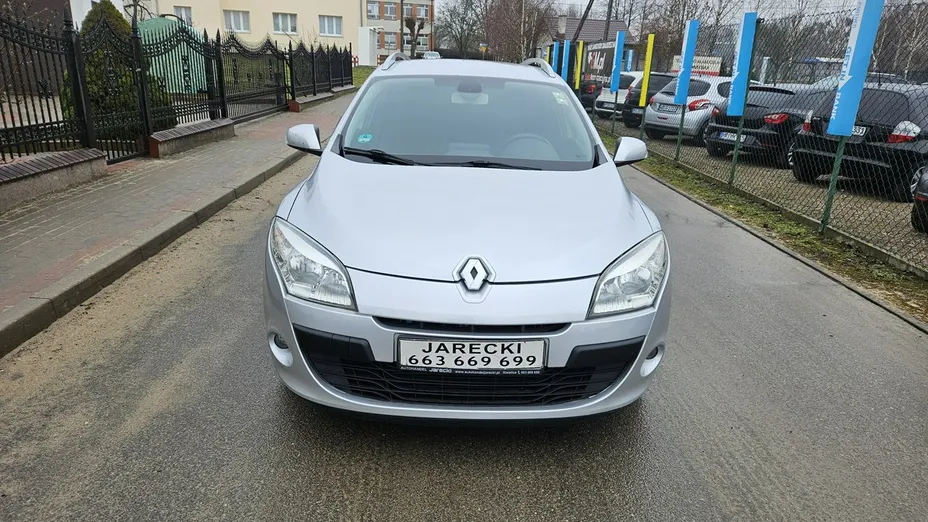 RENAULT Megane -