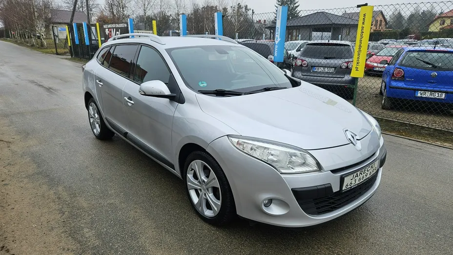 RENAULT Megane -