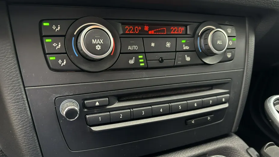 BMW X1 -