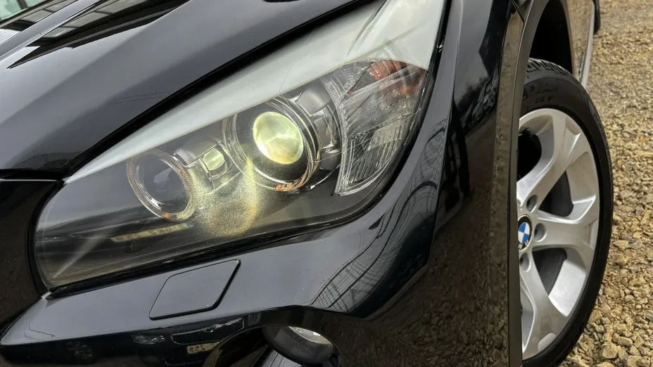 BMW X1 -