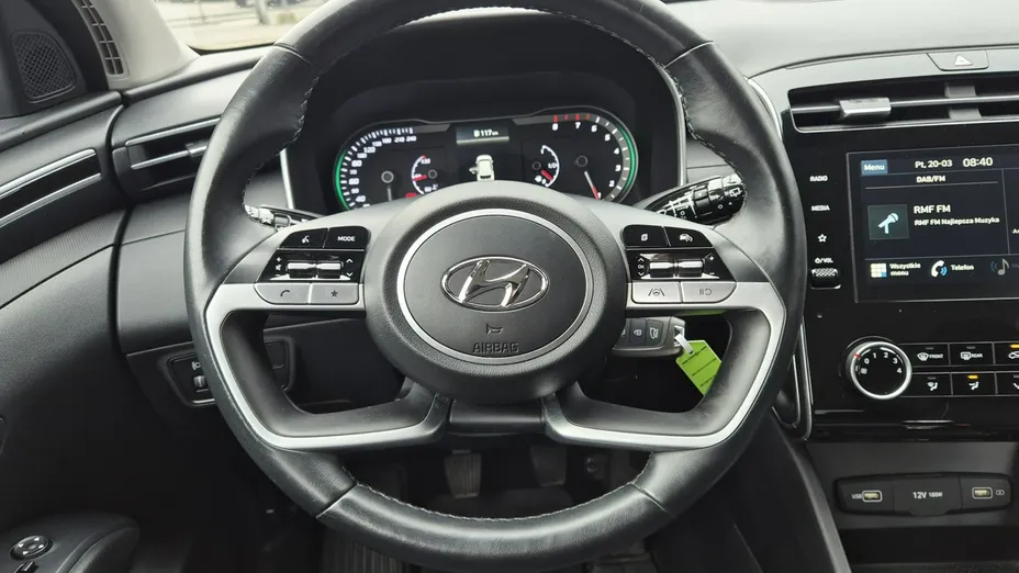 HYUNDAI Tucson -