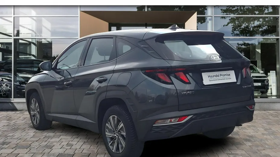 HYUNDAI Tucson -