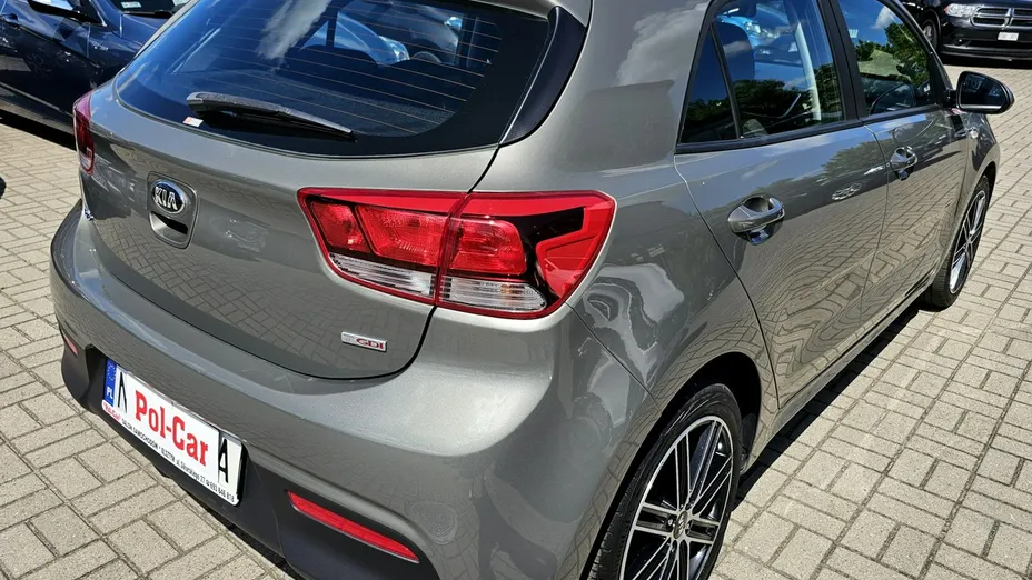 KIA Rio -