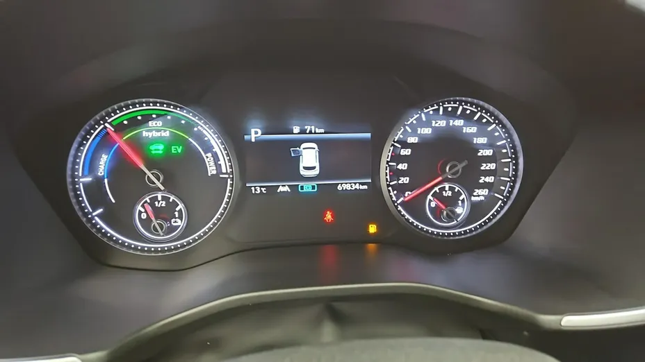 HYUNDAI Santa Fe -