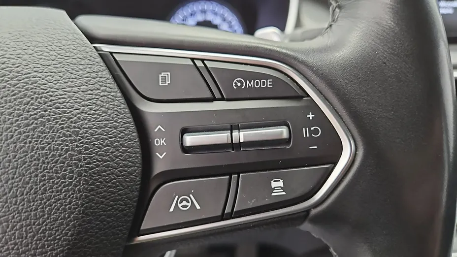 HYUNDAI Santa Fe -