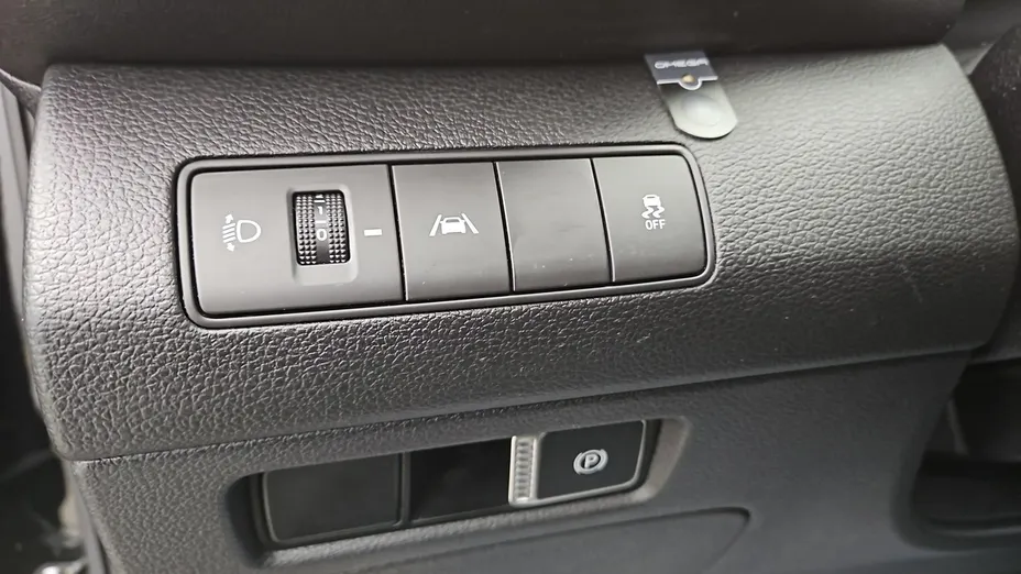 HYUNDAI Santa Fe -