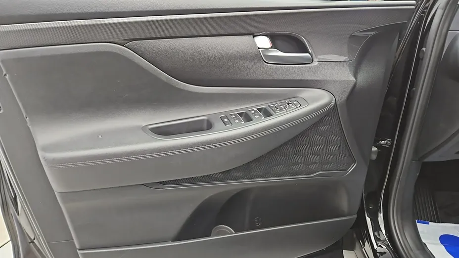 HYUNDAI Santa Fe -