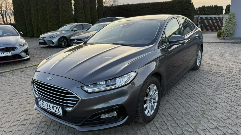 FORD Mondeo -