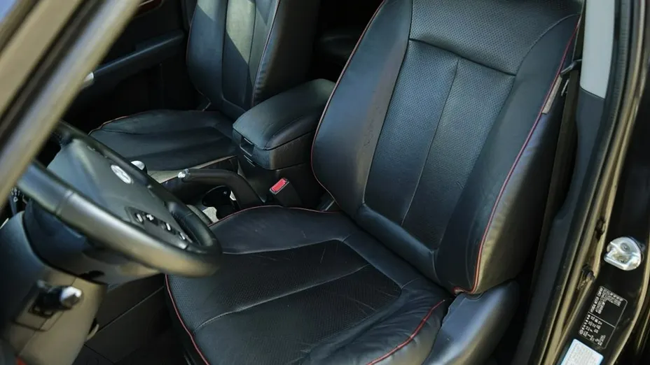 HYUNDAI Santa Fe -