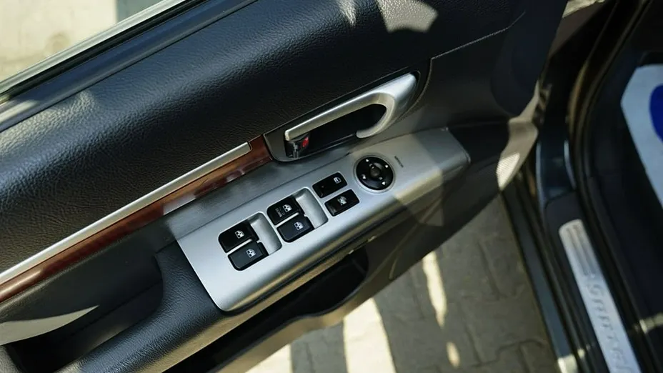 HYUNDAI Santa Fe -