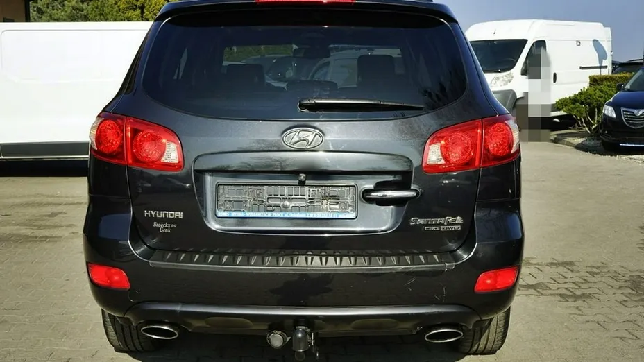 HYUNDAI Santa Fe -