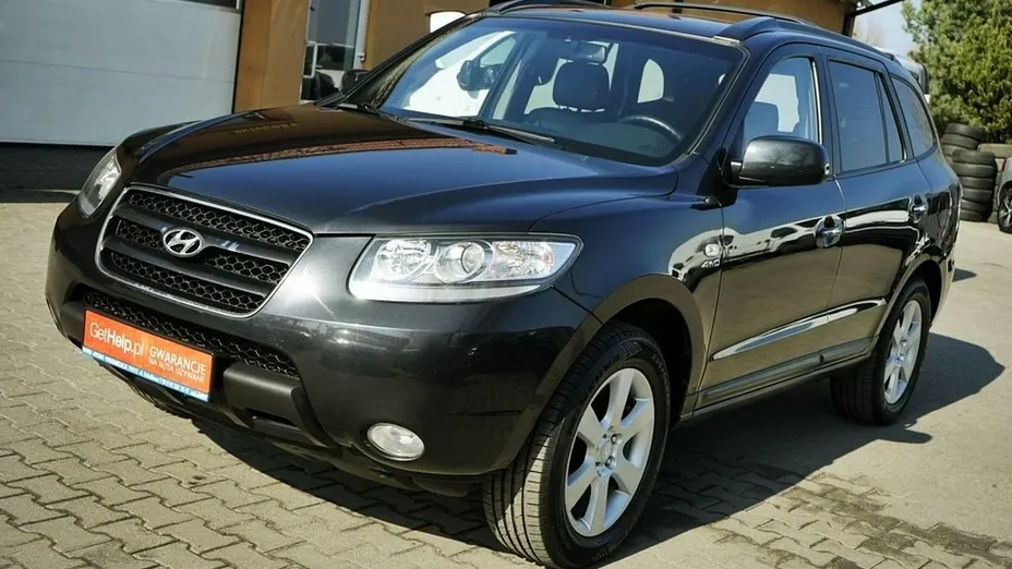 HYUNDAI Santa Fe -