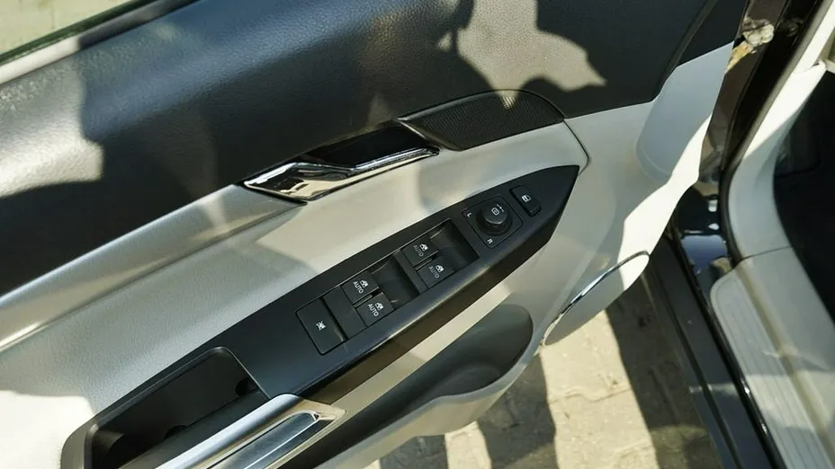 OPEL Antara -