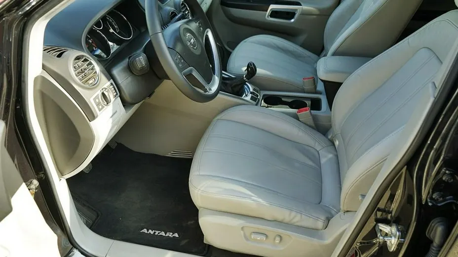 OPEL Antara -