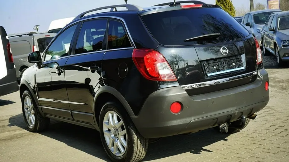 OPEL Antara -