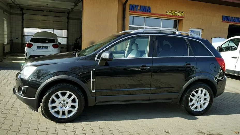 OPEL Antara -