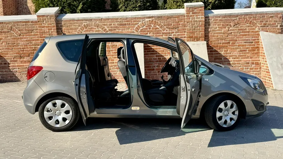 OPEL Meriva -