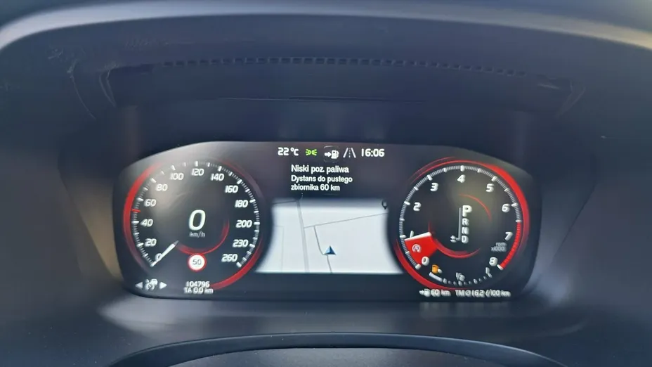 VOLVO S90 -