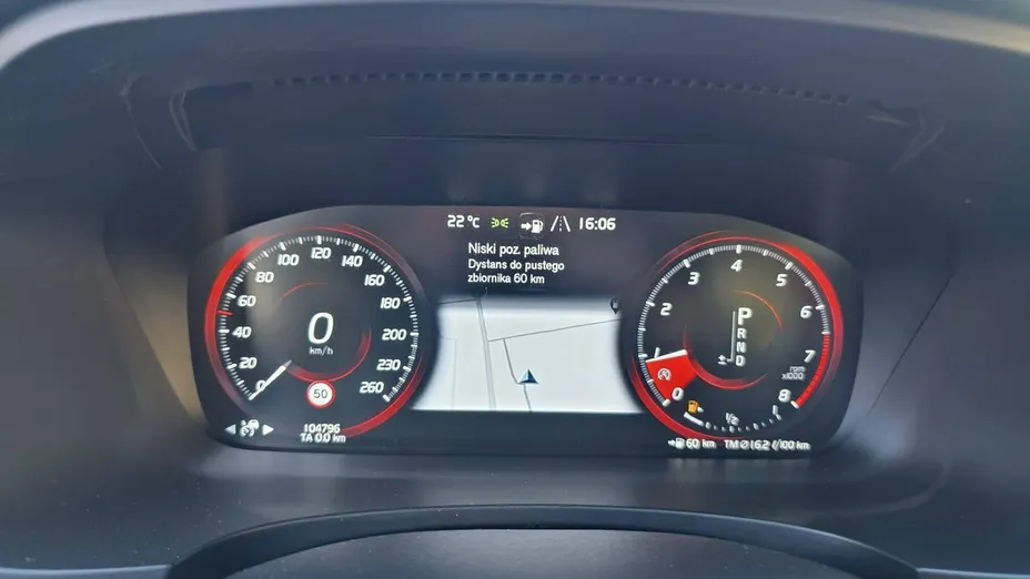 VOLVO S90 -