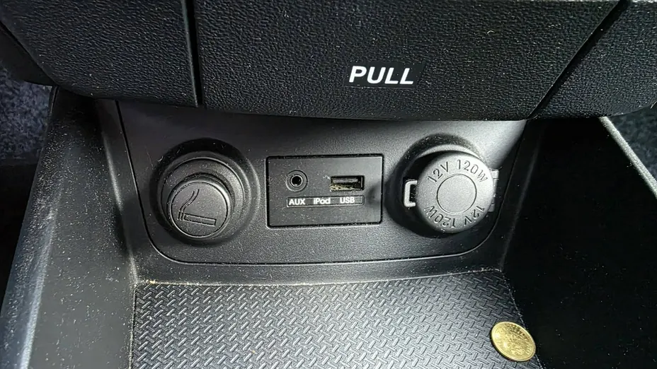 HYUNDAI i30 -