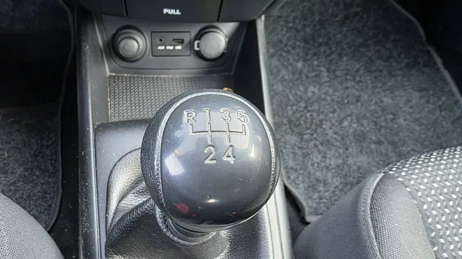 HYUNDAI i30 -