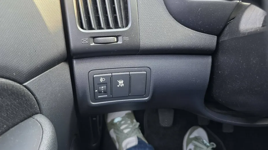 HYUNDAI i30 -