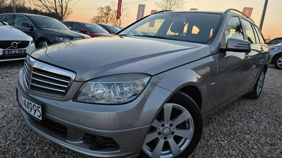 MERCEDES-BENZ C Klasa -