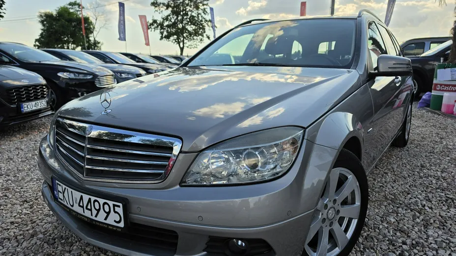 MERCEDES-BENZ C Klasa -