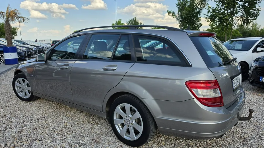 MERCEDES-BENZ C Klasa -