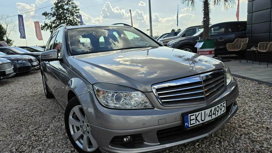 MERCEDES-BENZ C Klasa -
