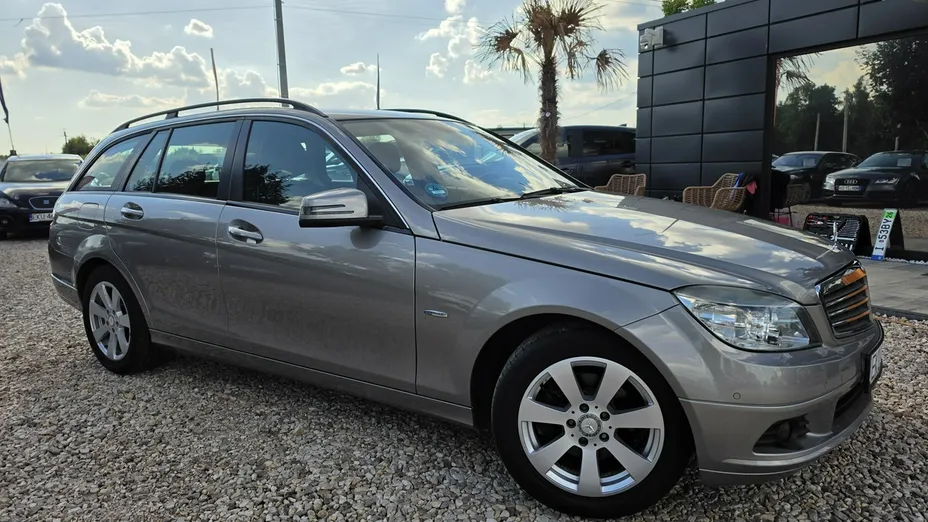 MERCEDES-BENZ C Klasa -