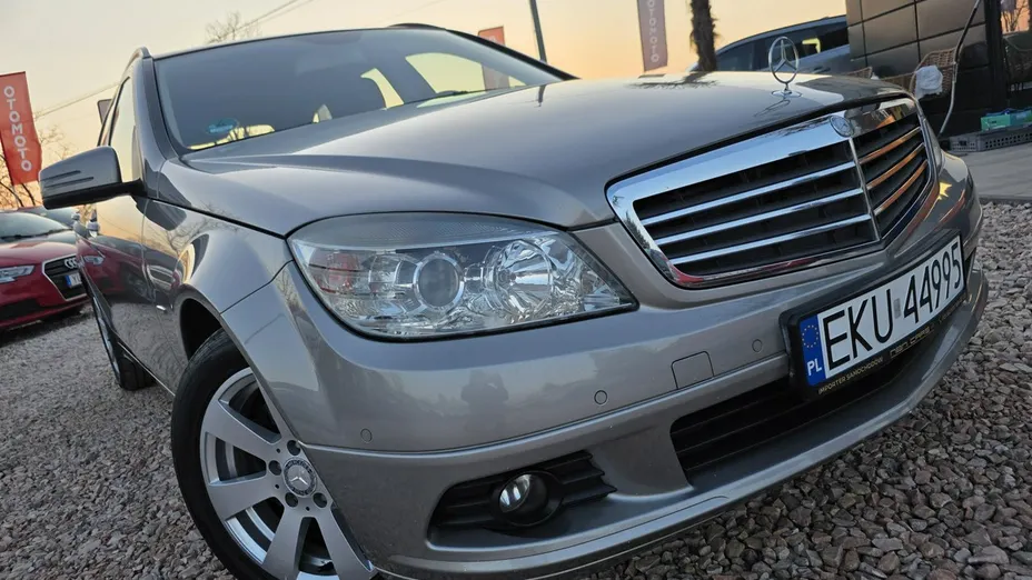 MERCEDES-BENZ C Klasa -