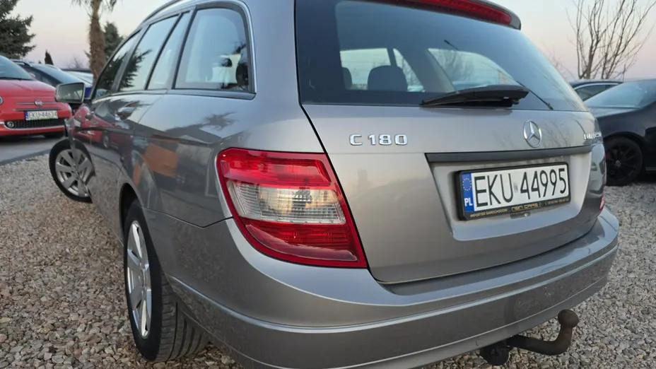 MERCEDES-BENZ C Klasa -