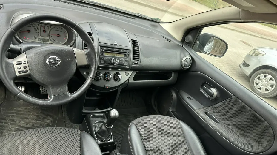 NISSAN Note -