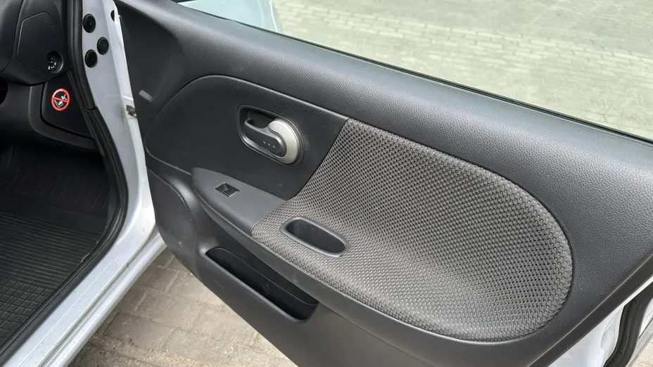 NISSAN Note -