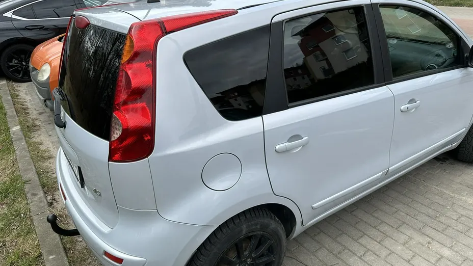 NISSAN Note -