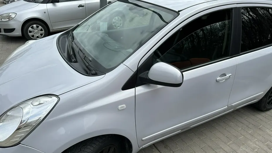 NISSAN Note -