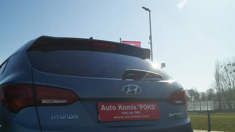 HYUNDAI Santa Fe -