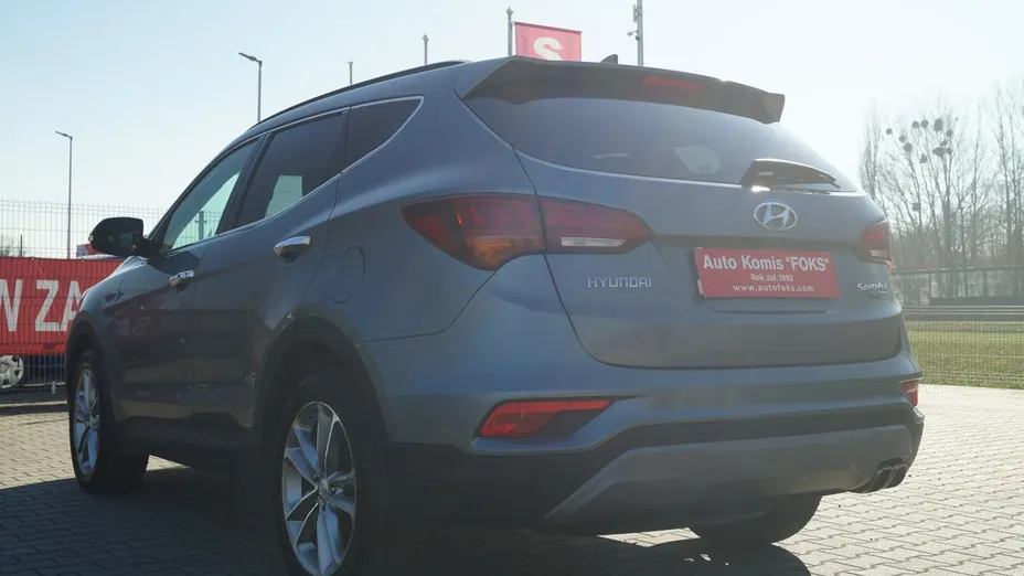 HYUNDAI Santa Fe -