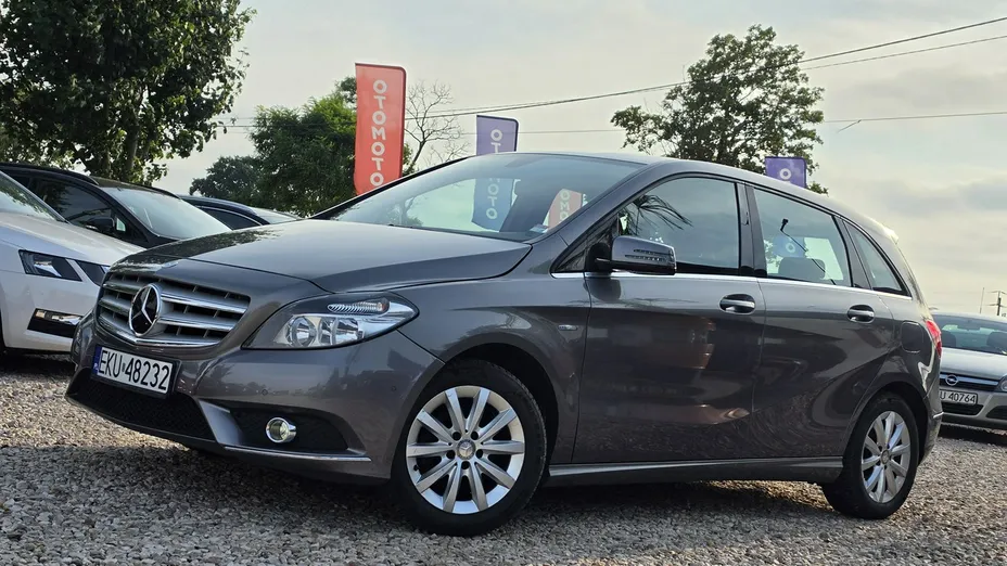 MERCEDES-BENZ B Klasa -