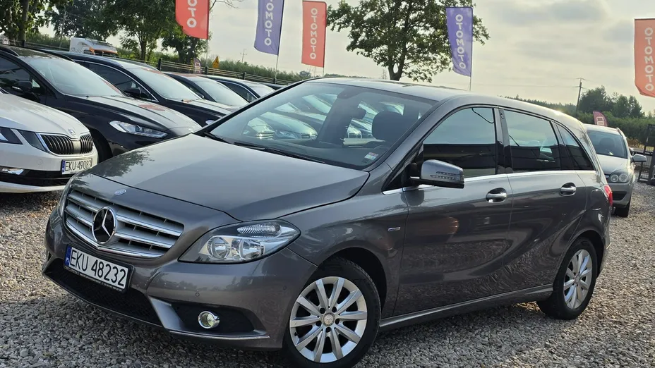 MERCEDES-BENZ B Klasa -
