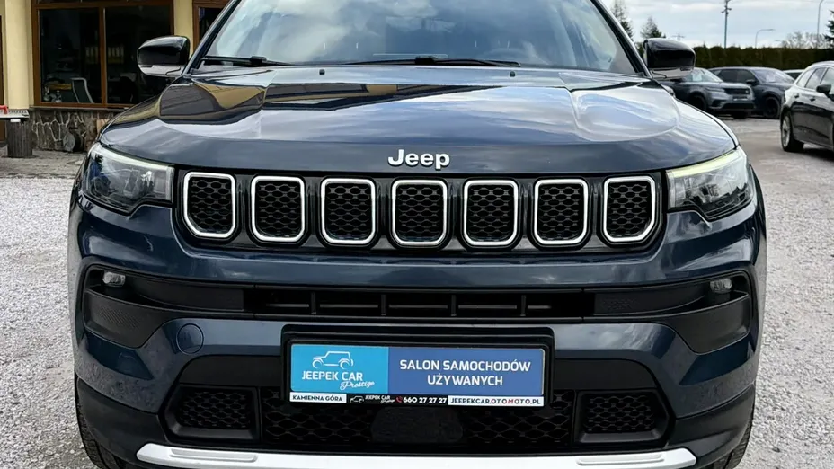 JEEP Compass -