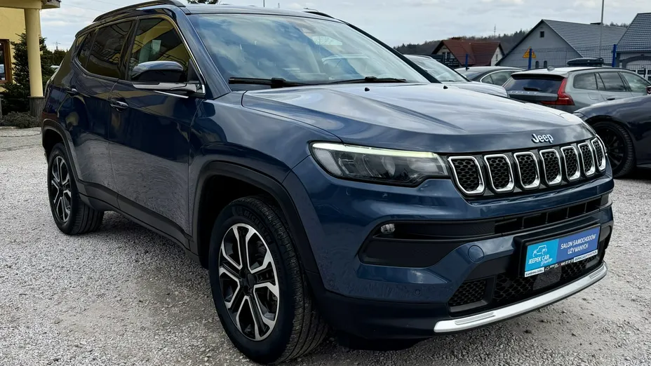 JEEP Compass -