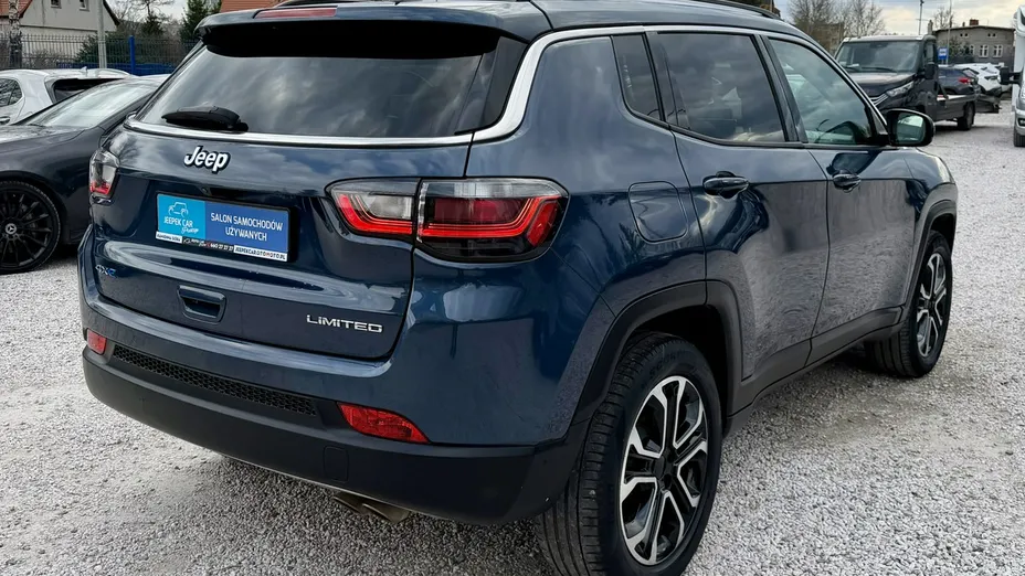 JEEP Compass -