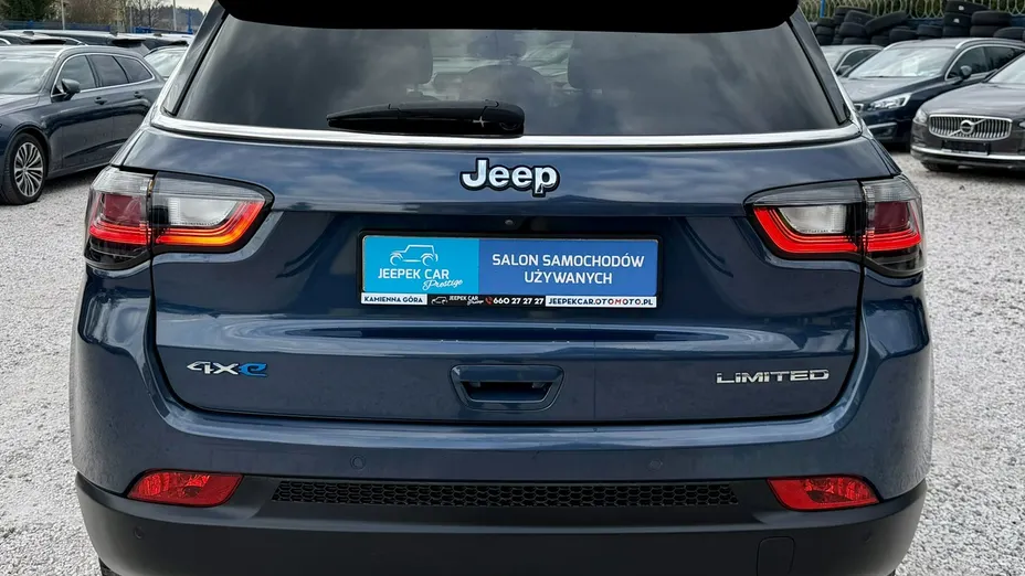JEEP Compass -