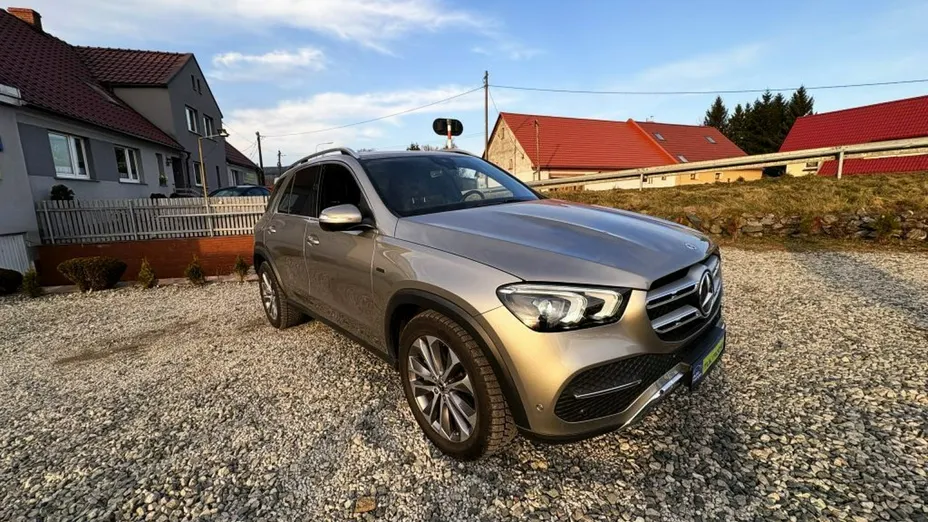 MERCEDES-BENZ GLE -